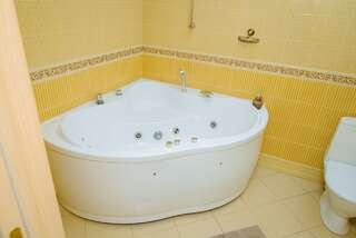 Гостиница Au rooms Континент Новокузнецк Номер люкс-3